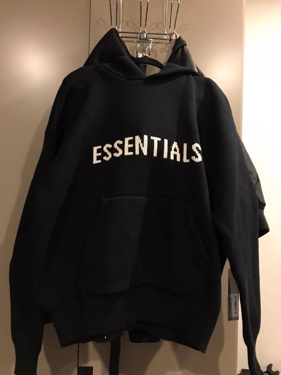 The Perfect Hoodie for Concert Outfits